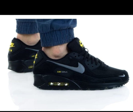 Airmax 90 size from 3 to 9
